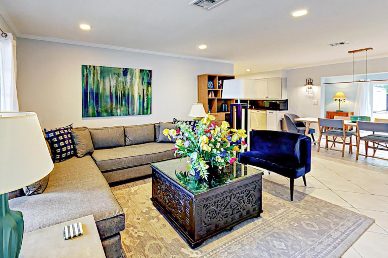 Breezy Ocean Escape Villa Lake Worth Beach Bagian luar foto